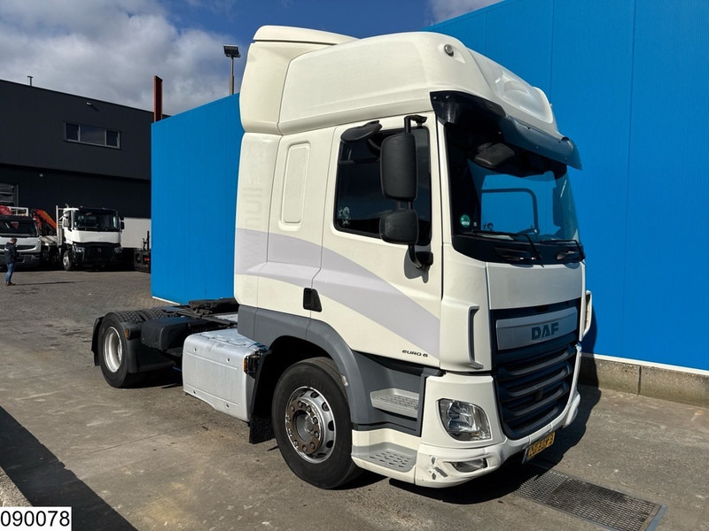 DAF CF 400 EURO 6, ACC - Tractor unit: picture 2 DAF CF 400 EURO 6, ACC - Tractor unit: picture 2