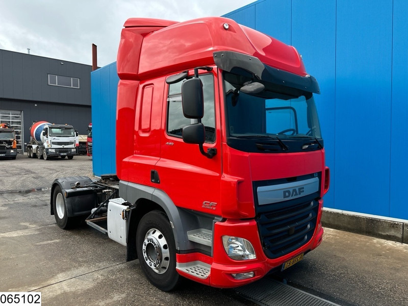 DAF CF 440 EURO 6, ADR, PTO - Tractor unit: picture 3 DAF CF 440 EURO 6, ADR, PTO - Tractor unit: picture 3