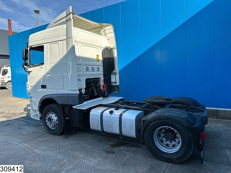 DAF XF 480 EURO 6, PTO - Tractor unit: picture 4 DAF XF 480 EURO 6, PTO - Tractor unit: picture 4