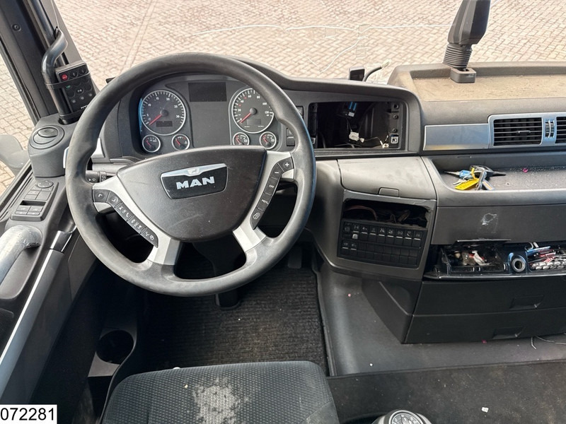 Tractor unit MAN TGX 18 440 EURO 6, Engine broken: picture 10