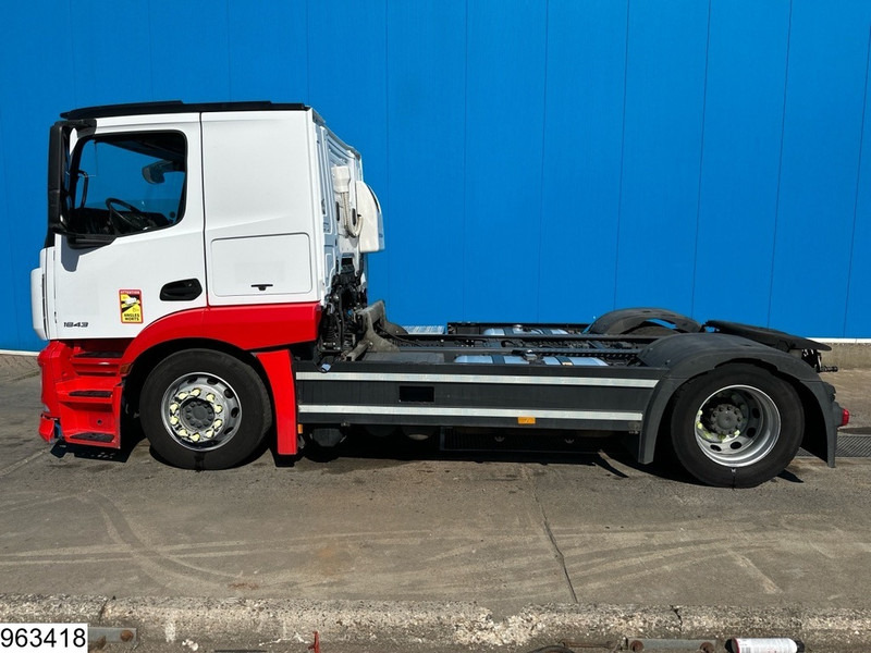 Tractor unit Mercedes-Benz Actros 1843 EURO 6, Retarder, Lohr, Standairco: picture 11 Tractor unit Mercedes-Benz Actros 1843 EURO 6, Retarder, Lohr, Standairco: picture 11