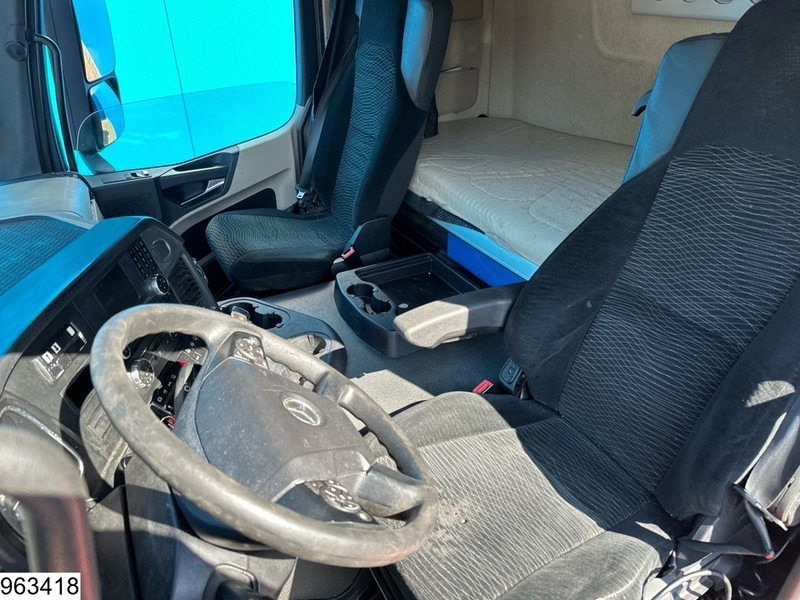 Tractor unit Mercedes-Benz Actros 1843 EURO 6, Retarder, Lohr, Standairco: picture 9 Tractor unit Mercedes-Benz Actros 1843 EURO 6, Retarder, Lohr, Standairco: picture 9