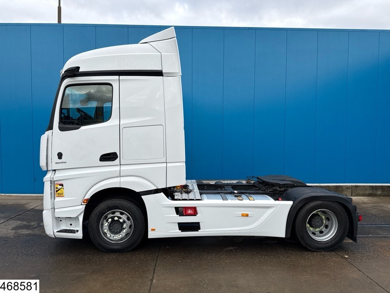 Mercedes-Benz Actros 1845 EURO 6, Mirrorcams, New tyres - Tractor unit: picture 3 Mercedes-Benz Actros 1845 EURO 6, Mirrorcams, New tyres - Tractor unit: picture 3