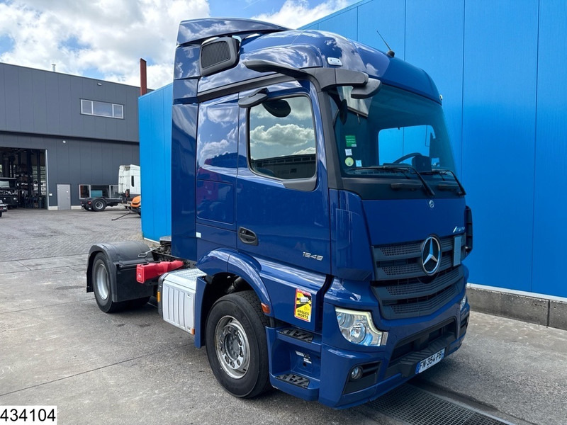 Mercedes-Benz Actros 1845 EURO 6 - Tractor unit: picture 3 Mercedes-Benz Actros 1845 EURO 6 - Tractor unit: picture 3