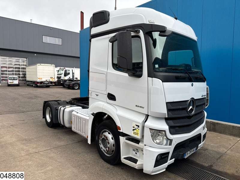 Mercedes-Benz Actros 1845 EURO 6 - Tractor unit: picture 3 Mercedes-Benz Actros 1845 EURO 6 - Tractor unit: picture 3