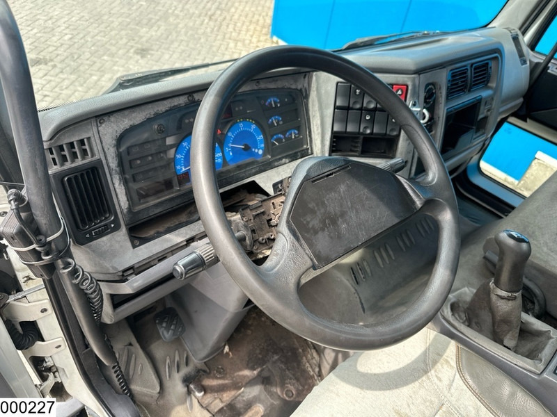 Renault Midlum 270 MMBS Kenteken - Tractor unit: picture 5 Renault Midlum 270 MMBS Kenteken - Tractor unit: picture 5