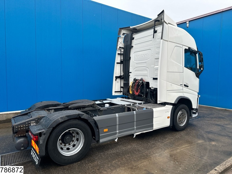 Volvo FH 420 EURO 6 - Tractor unit: picture 2 Volvo FH 420 EURO 6 - Tractor unit: picture 2