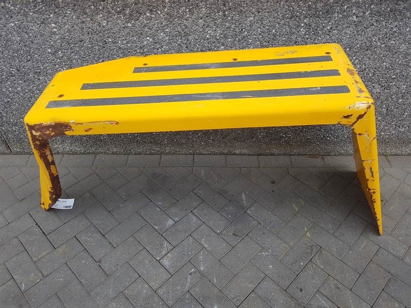 Ahlmann AZ150-4181501A-R/A-Mud guard/Kotfluegel/Spatbord - Fender for Construction machinery: picture 1 Ahlmann AZ150-4181501A-R/A-Mud guard/Kotfluegel/Spatbord - Fender for Construction machinery: picture 1