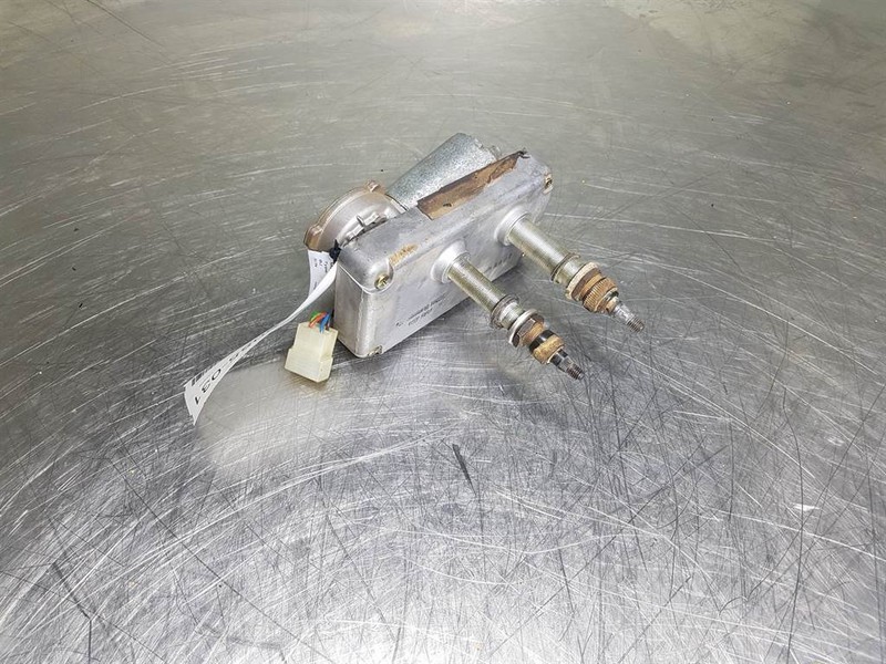 Ahlmann AZ200-Valeo 107864-4195263A-Wiper motor - Electrical system for Construction machinery: picture 3 Ahlmann AZ200-Valeo 107864-4195263A-Wiper motor - Electrical system for Construction machinery: picture 3