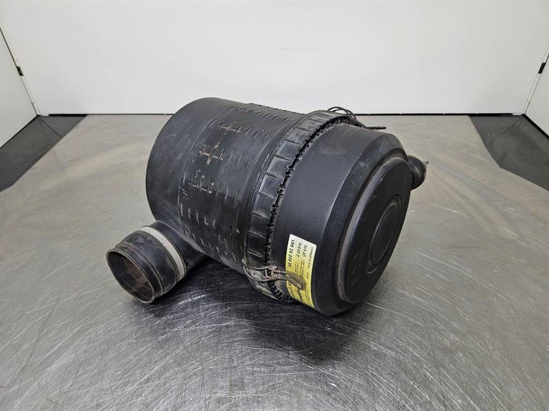 Ahlmann AZ210E-Europiclon 600-Mann+Hummel-Air filter - Engine for Construction machinery: picture 2 Ahlmann AZ210E-Europiclon 600-Mann+Hummel-Air filter - Engine for Construction machinery: picture 2