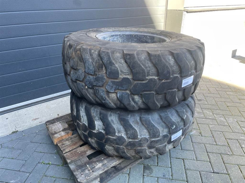 Ahlmann AZ85-Dunlop 405/70R20 (16/70R20)-Tire/Reifen/Band - Wheels and tires for Construction machinery: picture 3 Ahlmann AZ85-Dunlop 405/70R20 (16/70R20)-Tire/Reifen/Band - Wheels and tires for Construction machinery: picture 3