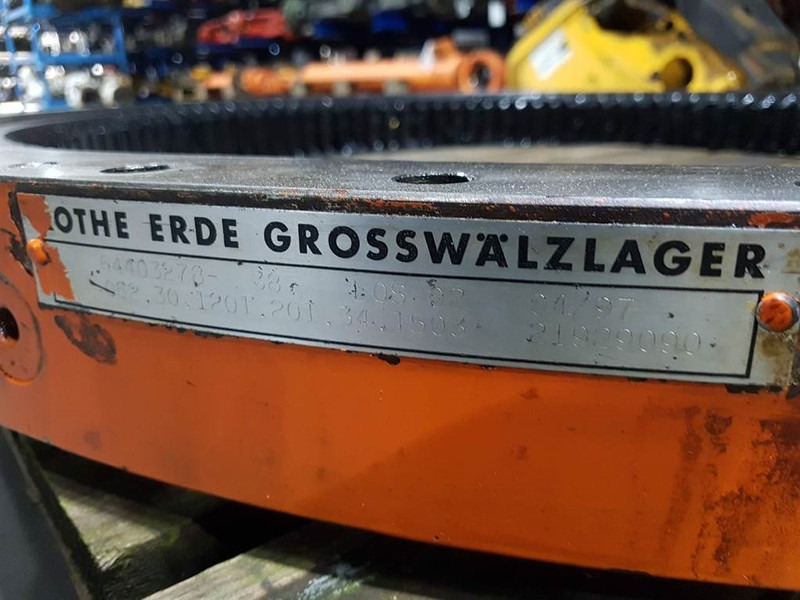 Atlas 1704MH-64403278-Slewing ring/Drehkranz/Draaikrans - Frame/ Chassis: picture 3 Atlas 1704MH-64403278-Slewing ring/Drehkranz/Draaikrans - Frame/ Chassis: picture 3