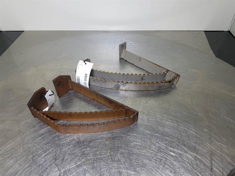 Atlas 75S - Stair panel/Trittstufen/Traptreden - Frame/ Chassis: picture 1 Atlas 75S - Stair panel/Trittstufen/Traptreden - Frame/ Chassis: picture 1