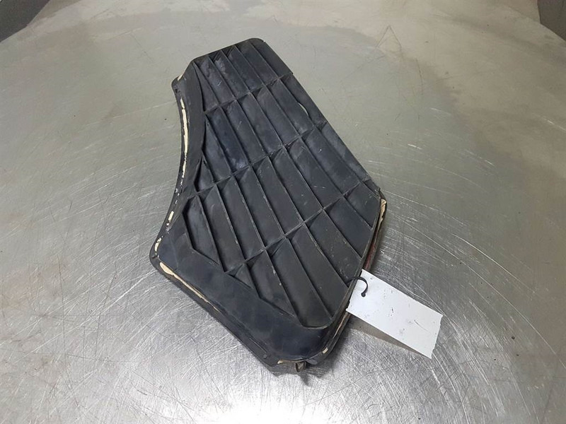 Atlas AR70 - Engine hood/Motorhaube/Luchtrooster - Frame/ Chassis for Construction machinery: picture 5 Atlas AR70 - Engine hood/Motorhaube/Luchtrooster - Frame/ Chassis for Construction machinery: picture 5