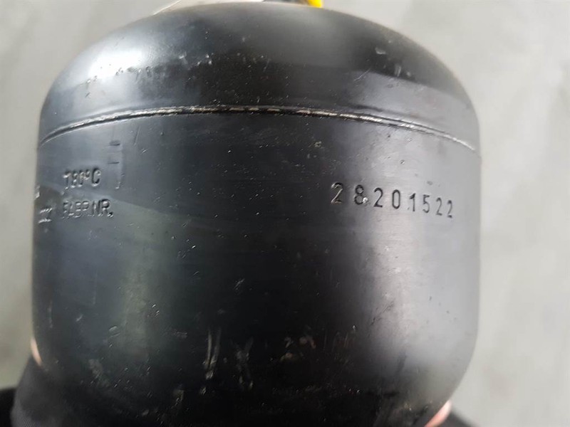Bosch 0531602506 - Ahlmann AZ150 - Accumulator - Hydraulics: picture 3 Bosch 0531602506 - Ahlmann AZ150 - Accumulator - Hydraulics: picture 3