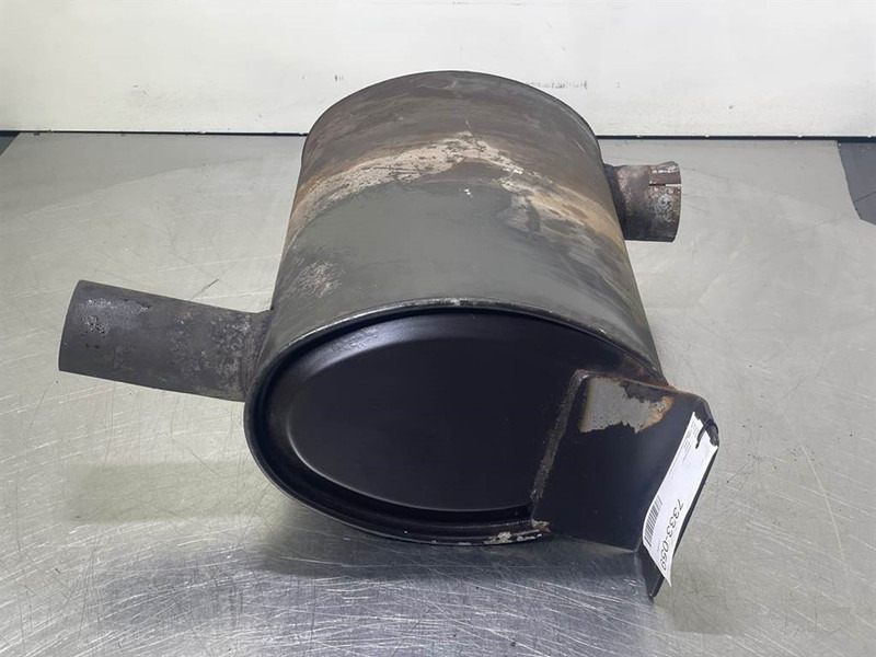 Cat 924G - Exhaust/Auspuff/Uitlaat - Engine for Construction machinery: picture 2 Cat 924G - Exhaust/Auspuff/Uitlaat - Engine for Construction machinery: picture 2