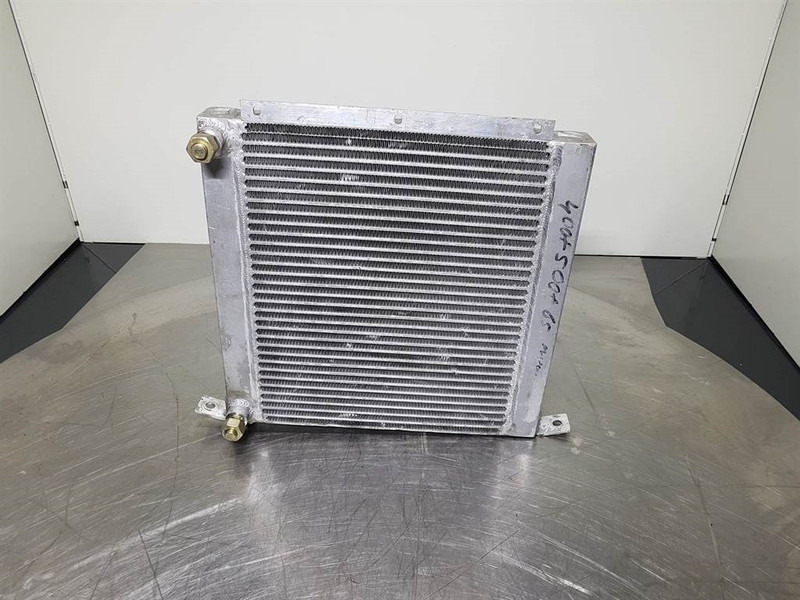 Demag SC30DS-Cooler/Kühler/Koeler - Engine and parts for Construction machinery: picture 1 Demag SC30DS-Cooler/Kühler/Koeler - Engine and parts for Construction machinery: picture 1