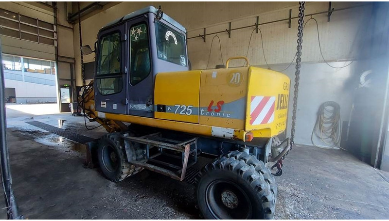 Furukawa W 725 LS (For parts) - Wheel excavator: picture 3 Furukawa W 725 LS (For parts) - Wheel excavator: picture 3