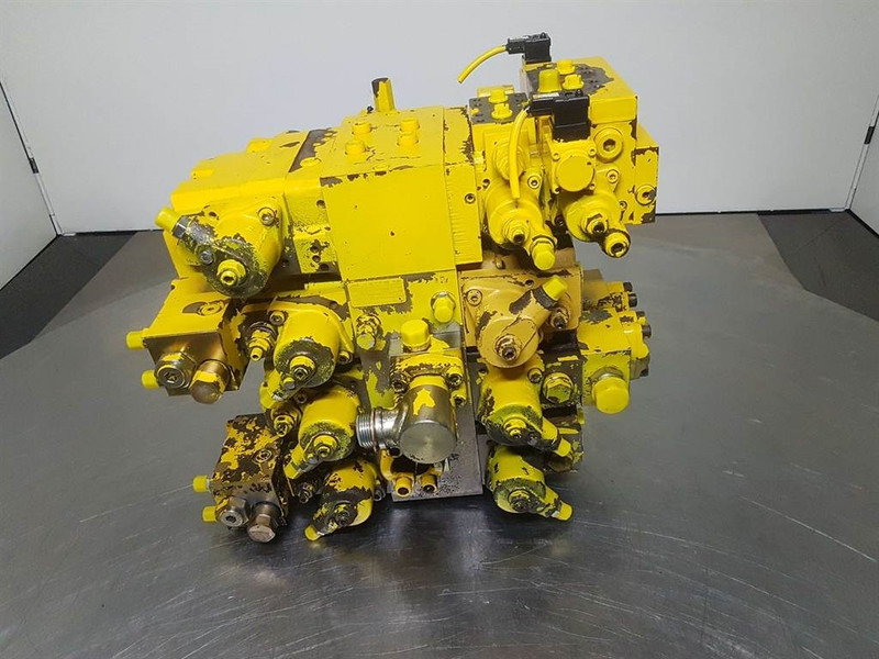 Furukawa W725LS-Linde VT6/7537-Valve/Ventile/Ventiel - Hydraulics for Construction machinery: picture 1 Furukawa W725LS-Linde VT6/7537-Valve/Ventile/Ventiel - Hydraulics for Construction machinery: picture 1