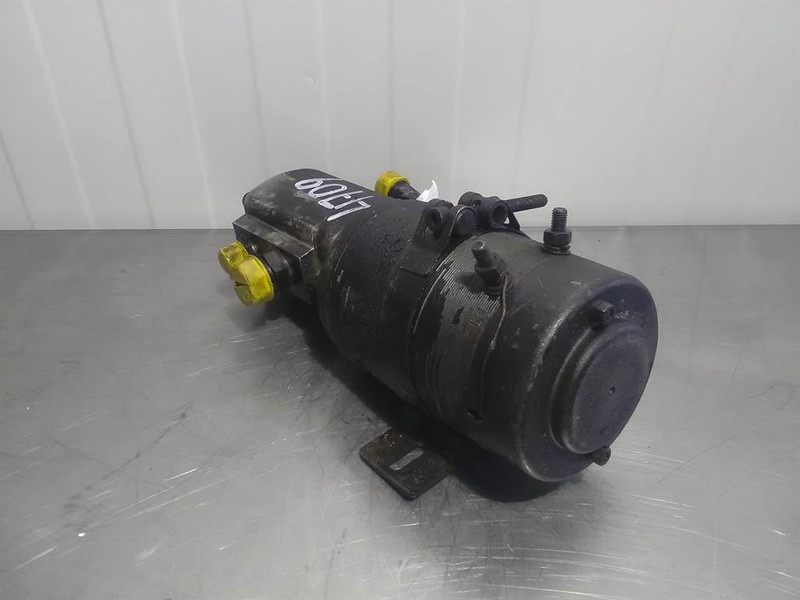 HALDEX 20-103339 - Volvo L 45 F-TP - Steering unit - Hydraulics: picture 2 HALDEX 20-103339 - Volvo L 45 F-TP - Steering unit - Hydraulics: picture 2