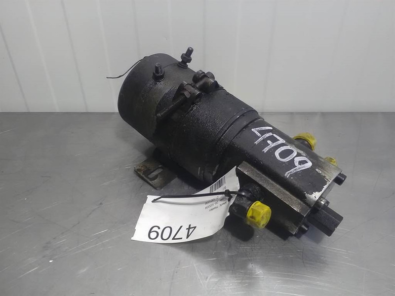 HALDEX 20-103339 - Volvo L 45 F-TP - Steering unit - Hydraulics: picture 1 HALDEX 20-103339 - Volvo L 45 F-TP - Steering unit - Hydraulics: picture 1
