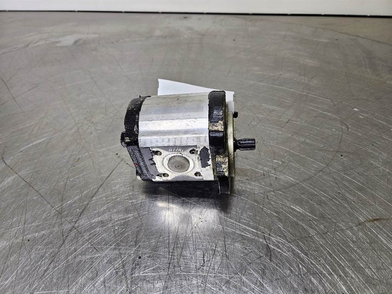 HALDEX W9A1-23-R-3-F-27-N-N-Gearpump/Zahnradpumpe - Hydraulics for Construction machinery: picture 2 HALDEX W9A1-23-R-3-F-27-N-N-Gearpump/Zahnradpumpe - Hydraulics for Construction machinery: picture 2