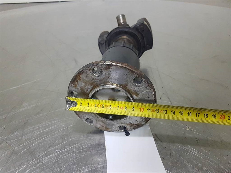 Hyundai HL740-7A-81LF-30041-Propshaft/Gelenkwelle/Cardanas - Axle and parts for Construction machinery: picture 5 Hyundai HL740-7A-81LF-30041-Propshaft/Gelenkwelle/Cardanas - Axle and parts for Construction machinery: picture 5