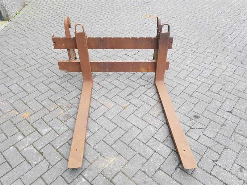 Liebherr L506/L507-P-Kinematik Forks/Palletgabeln/Vorken - Forks: picture 5 Liebherr L506/L507-P-Kinematik Forks/Palletgabeln/Vorken - Forks: picture 5