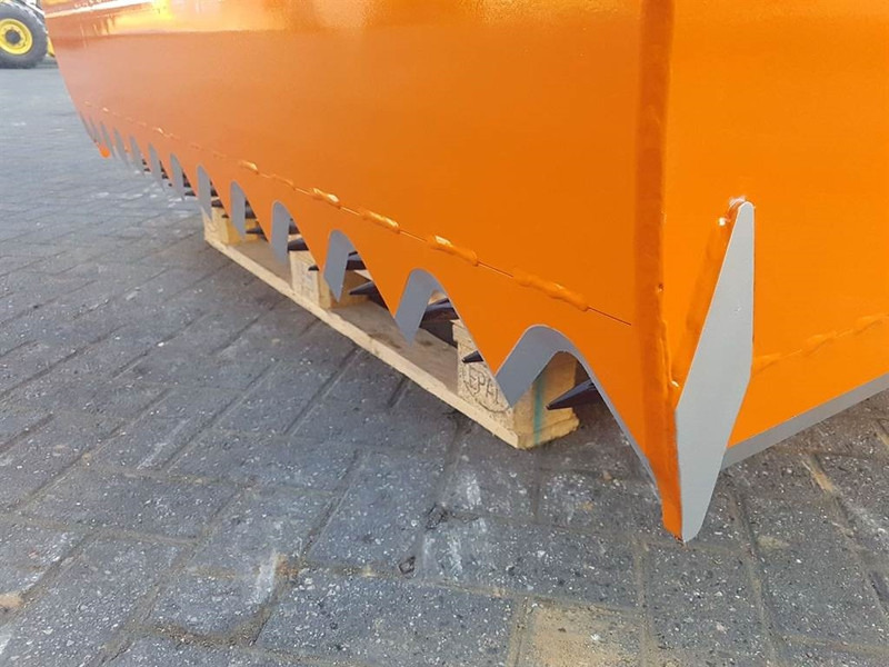 MAMMUT SC195M - Silage cutter/Silageschneider/Kuilhapper - Silage equipment: picture 5 MAMMUT SC195M - Silage cutter/Silageschneider/Kuilhapper - Silage equipment: picture 5