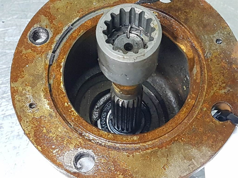 Poclain 904333031-W3943531-Hydraulic motor/Hydraulikmotor - Hydraulics for Construction machinery: picture 4 Poclain 904333031-W3943531-Hydraulic motor/Hydraulikmotor - Hydraulics for Construction machinery: picture 4