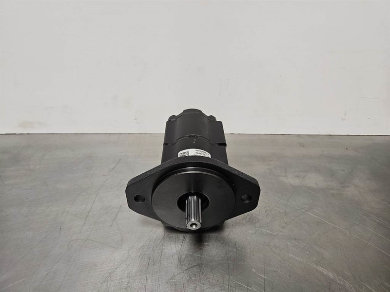 Schaeff SKL823-5100661630-Gearpump/Zahnradpumpe - Hydraulics for Construction machinery: picture 2 Schaeff SKL823-5100661630-Gearpump/Zahnradpumpe - Hydraulics for Construction machinery: picture 2