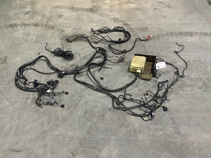 Schaeff SKL834-5110662033-Wiring harness/Kabelbaum - Electrical system for Construction machinery: picture 3 Schaeff SKL834-5110662033-Wiring harness/Kabelbaum - Electrical system for Construction machinery: picture 3