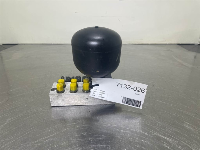 Schaeff SKL834-5572100026-Valve/Ventile/Ventiel - Hydraulics for Construction machinery: picture 2 Schaeff SKL834-5572100026-Valve/Ventile/Ventiel - Hydraulics for Construction machinery: picture 2