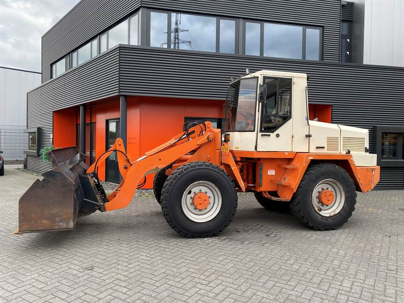 Schaeff SKS 661 - Wheel loader: picture 1 Schaeff SKS 661 - Wheel loader: picture 1