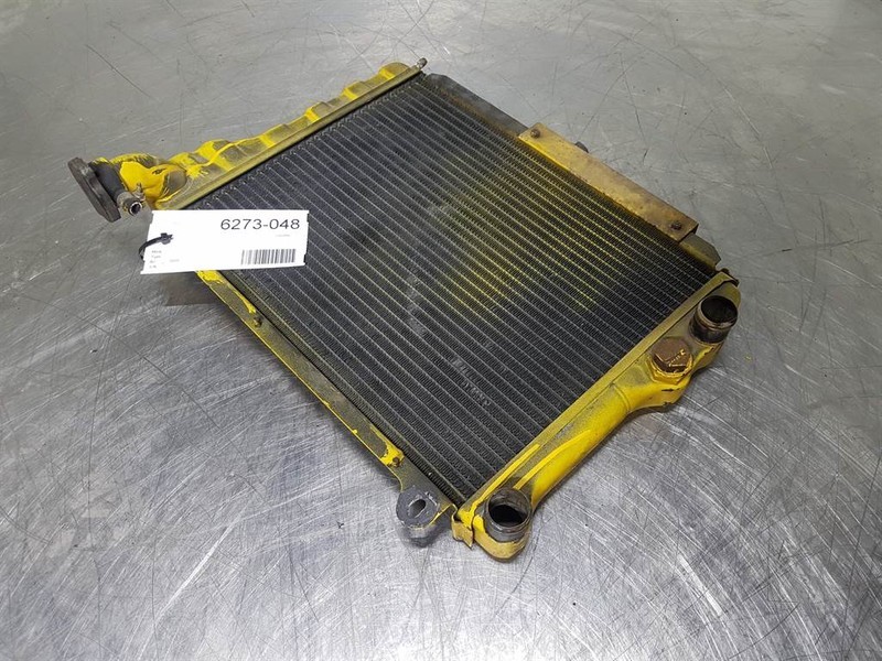 Volkswagen 477121251A-Cooler/Kühler/Koeler - Engine and parts for Construction machinery: picture 2 Volkswagen 477121251A-Cooler/Kühler/Koeler - Engine and parts for Construction machinery: picture 2