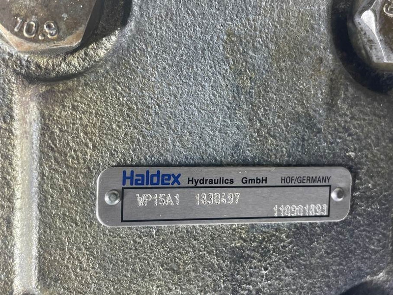 Volvo L35B-Haldex WP15A1-1830497-Gearpump/Zahnradpumpe - Hydraulics for Construction machinery: picture 5 Volvo L35B-Haldex WP15A1-1830497-Gearpump/Zahnradpumpe - Hydraulics for Construction machinery: picture 5