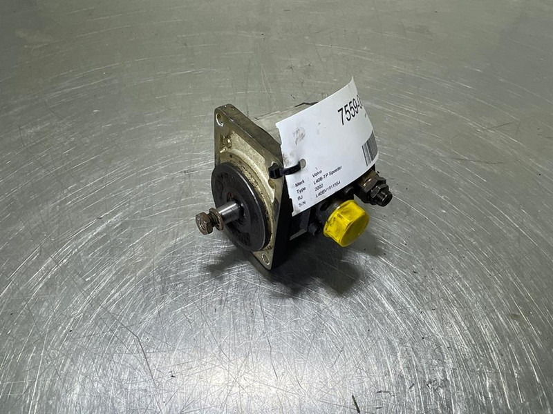 Volvo L40B-Haldex WM09A1-Gearpump/Zahnradpumpe - Hydraulics for Construction machinery: picture 1 Volvo L40B-Haldex WM09A1-Gearpump/Zahnradpumpe - Hydraulics for Construction machinery: picture 1