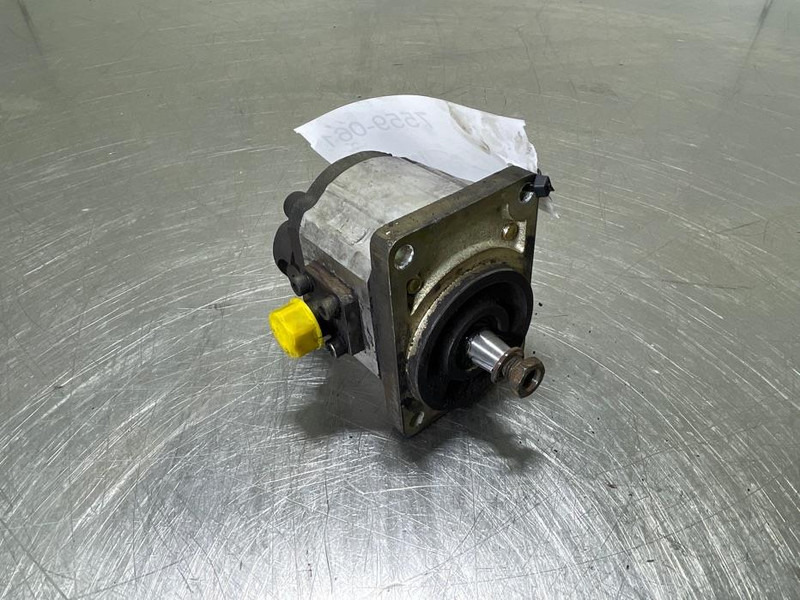 Volvo L40B-Haldex WM09A1-Gearpump/Zahnradpumpe - Hydraulics for Construction machinery: picture 5 Volvo L40B-Haldex WM09A1-Gearpump/Zahnradpumpe - Hydraulics for Construction machinery: picture 5