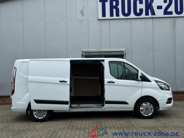 Ford Transit Custom Lang Trend 3Sitzer + Klima + DAB - Small van: picture 3 Ford Transit Custom Lang Trend 3Sitzer + Klima + DAB - Small van: picture 3
