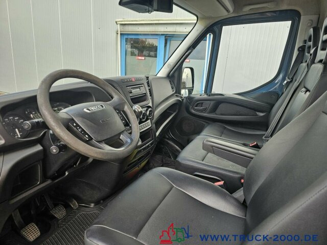 Iveco Daily 35C15 4x4 Allrad 3 Sitze AHK Klima Kamera - Flatbed van: picture 4 Iveco Daily 35C15 4x4 Allrad 3 Sitze AHK Klima Kamera - Flatbed van: picture 4