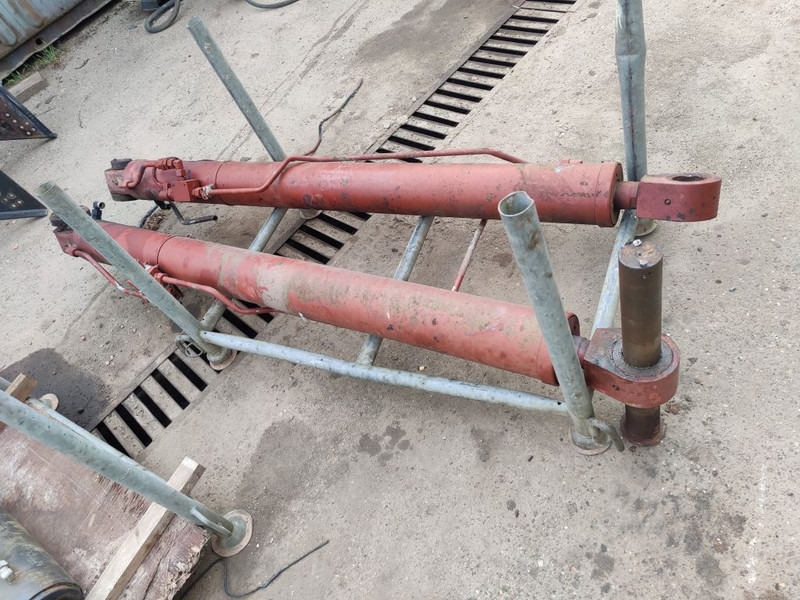 HYVA Pistons hydraulic cylinders / hydraulisch - Hydraulics: picture 1 HYVA Pistons hydraulic cylinders / hydraulisch - Hydraulics: picture 1