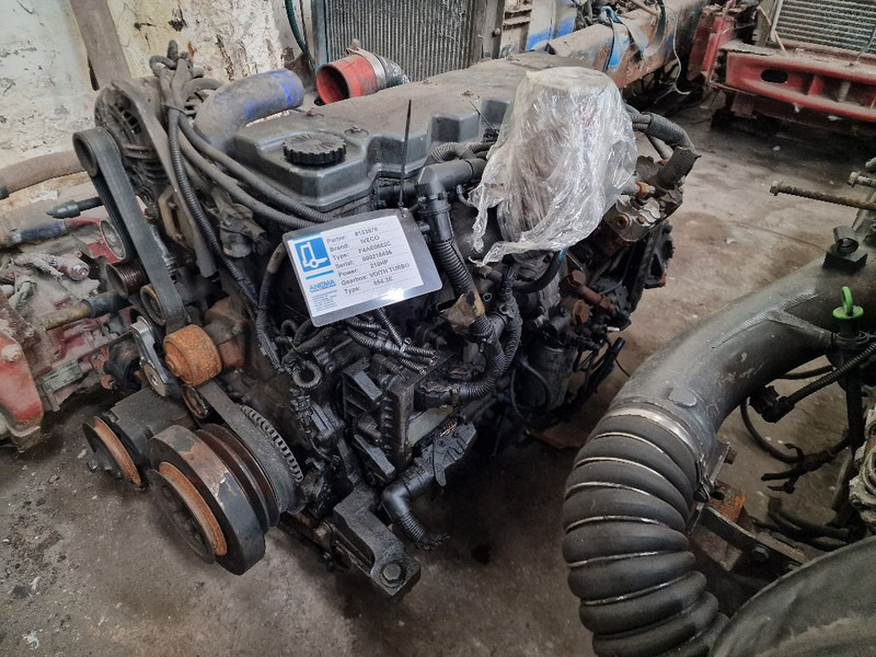 Iveco F4AE0682C - Engine: picture 1 Iveco F4AE0682C - Engine: picture 1