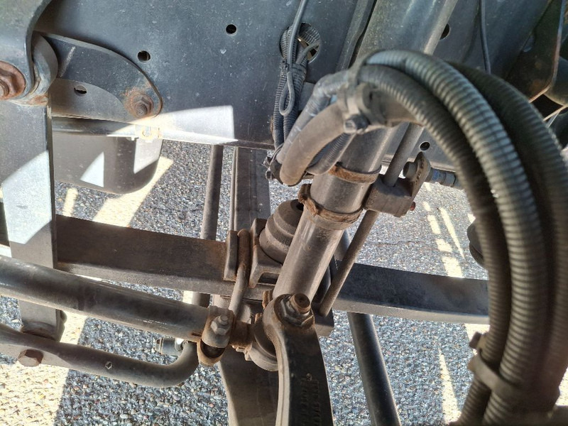 Box truck MAN TGM 26.340 6x2: picture 8