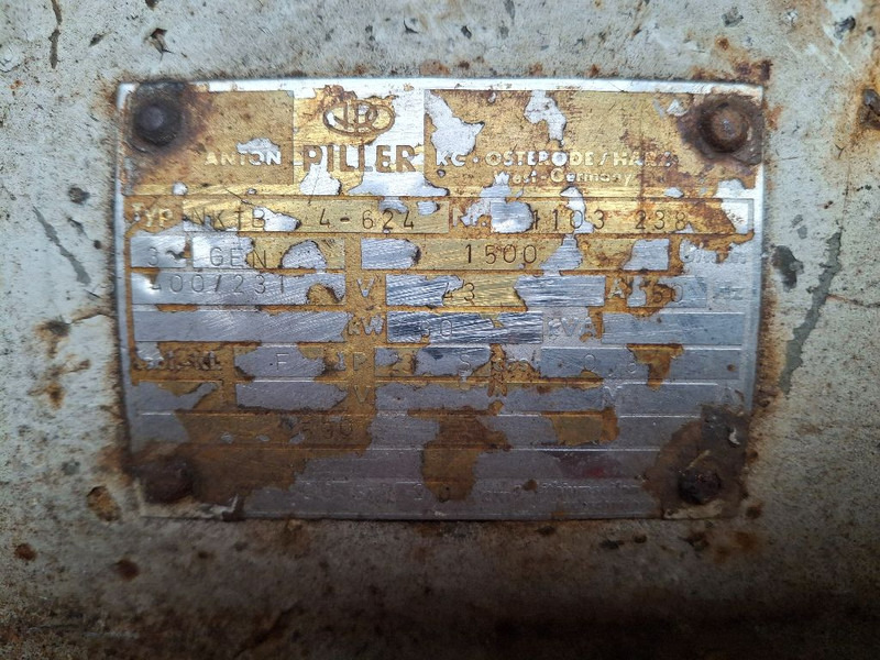 Deutz F3L912 - Spare parts: picture 5 Deutz F3L912 - Spare parts: picture 5