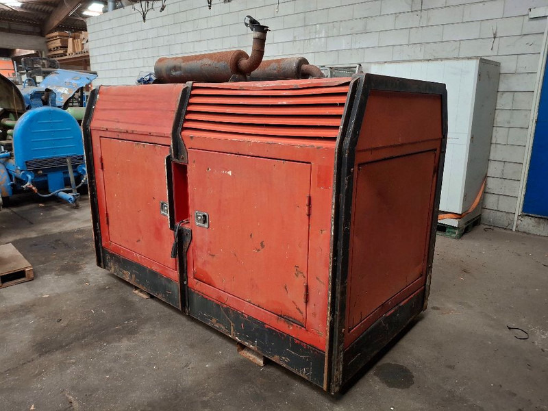 Deutz F6L912 - Spare parts: picture 2 Deutz F6L912 - Spare parts: picture 2