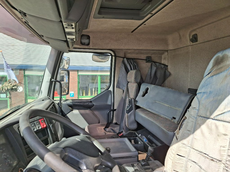 Renault 420DCI - Tractor unit: picture 5 Renault 420DCI - Tractor unit: picture 5