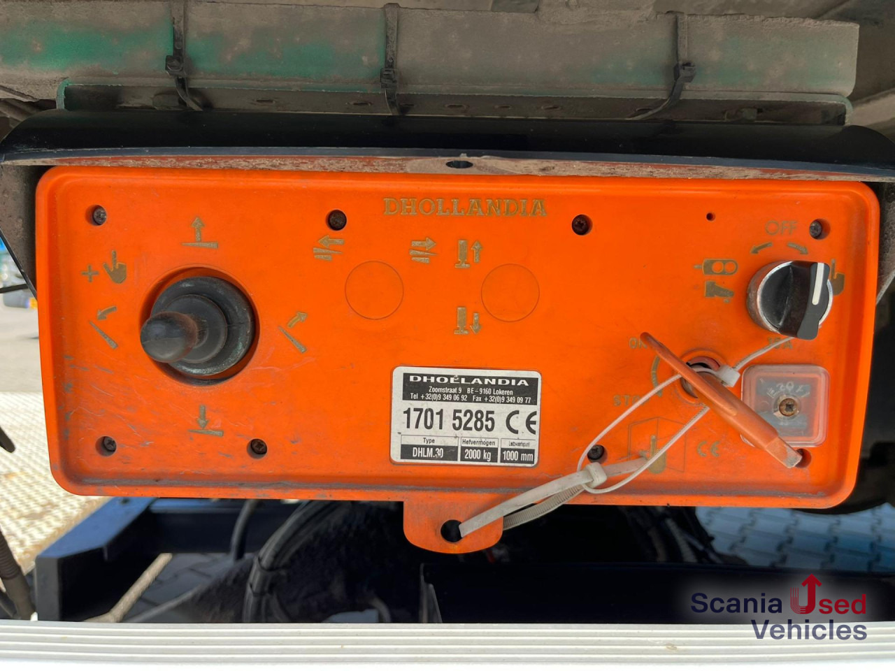SCANIA P 320 DB6x2*4MNB RETARDER FULL AIR 8T TAIL LIFT 2T - Box truck: picture 3 SCANIA P 320 DB6x2*4MNB RETARDER FULL AIR 8T TAIL LIFT 2T - Box truck: picture 3