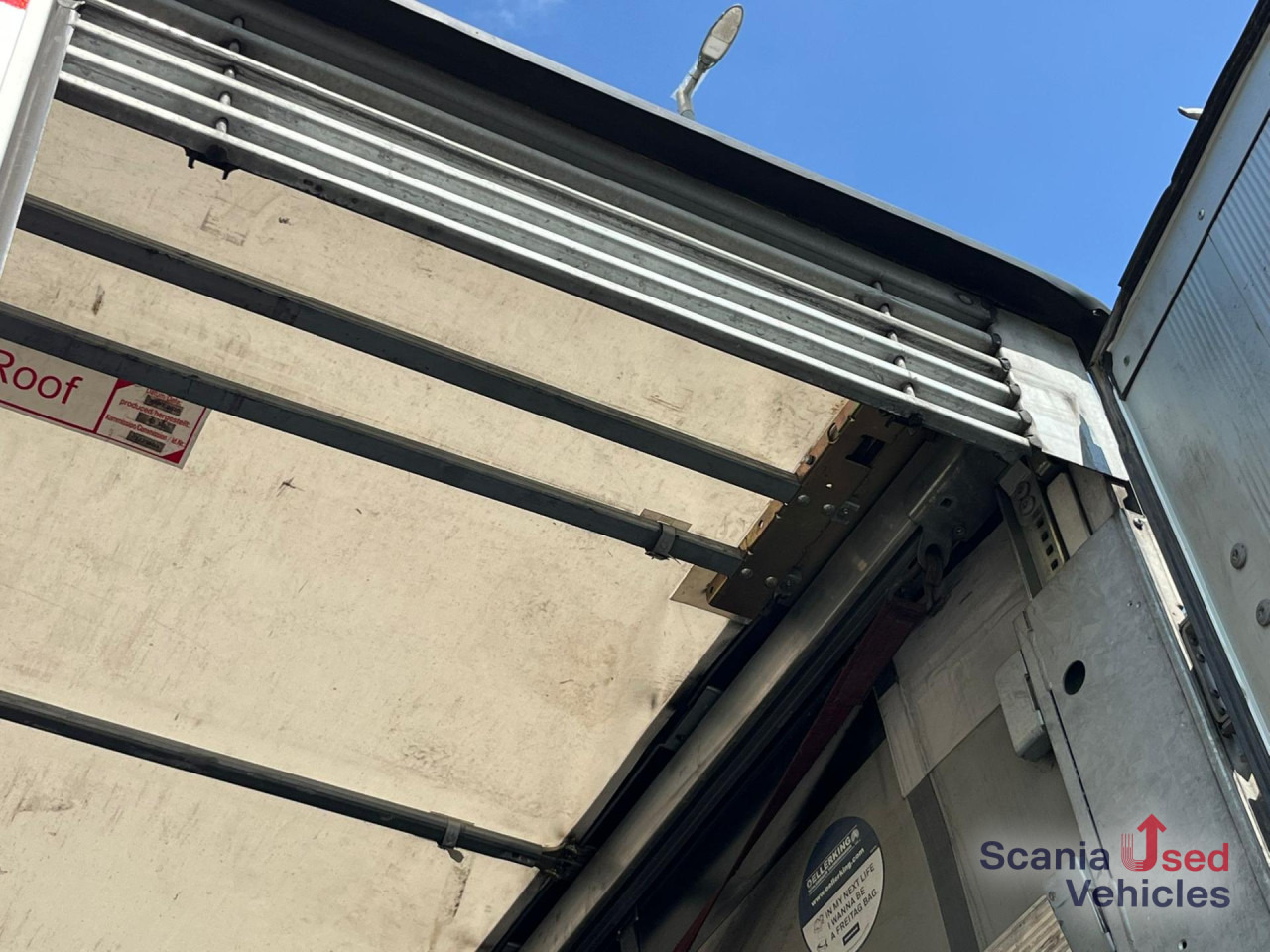 SCHMITZ SCHMITZ CURTAINSIDER EDSCHA TILT 2 LIFT AXLES - Curtainsider semi-trailer: picture 5 SCHMITZ SCHMITZ CURTAINSIDER EDSCHA TILT 2 LIFT AXLES - Curtainsider semi-trailer: picture 5