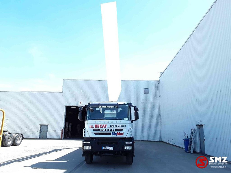 Iveco Trakker 360 Palfinger Pk18002 4+remote - Dropside/ Flatbed truck, Crane truck: picture 2 Iveco Trakker 360 Palfinger Pk18002 4+remote - Dropside/ Flatbed truck, Crane truck: picture 2