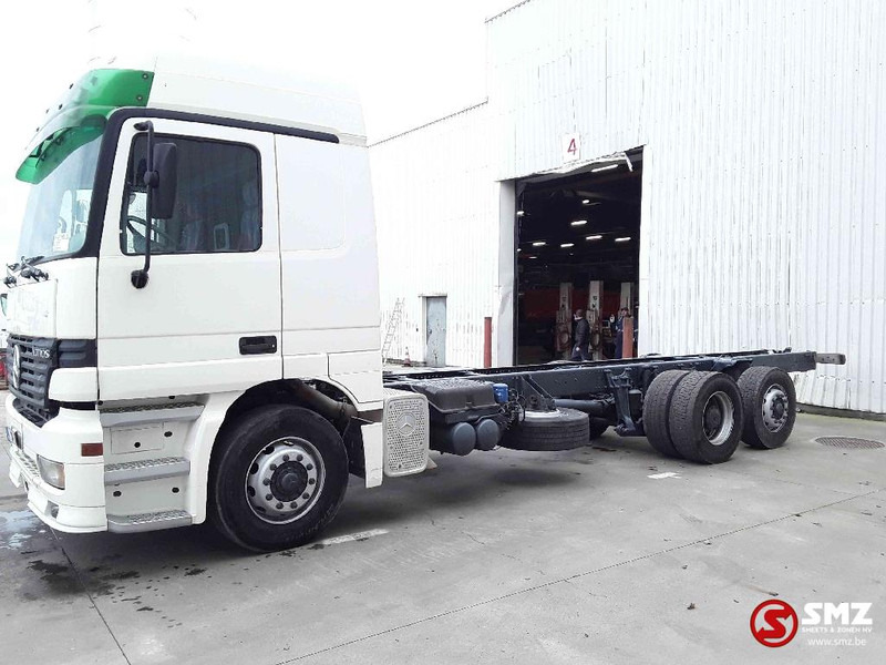 Mercedes-Benz Actros 2535 - Cab chassis truck: picture 5 Mercedes-Benz Actros 2535 - Cab chassis truck: picture 5